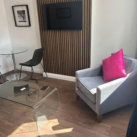 Best Rated In Barnsley- Apartment Sleeps 4 & 5 Minute Walk To Town Centre Exterior photo