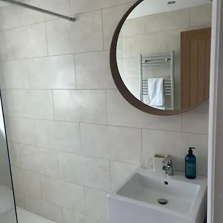 Best Rated In Barnsley- Apartment Sleeps 4 & 5 Minute Walk To Town Centre Exterior photo