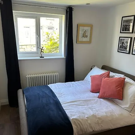 Best Rated In Barnsley- Apartment Sleeps 4 & 5 Minute Walk To Town Centre Exterior photo